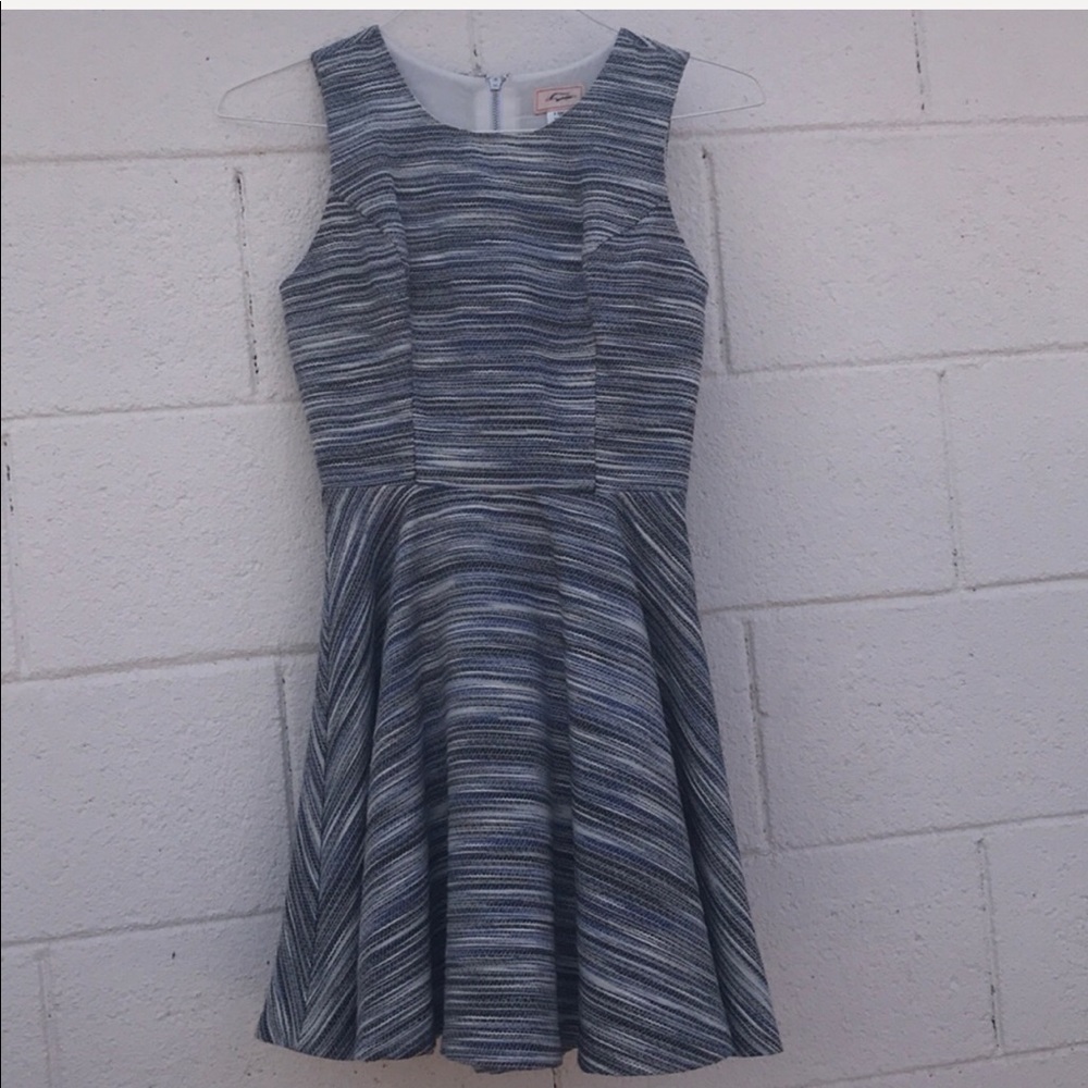 Sleeveless Texture Knit Flare Dress - Picture 1 of 2